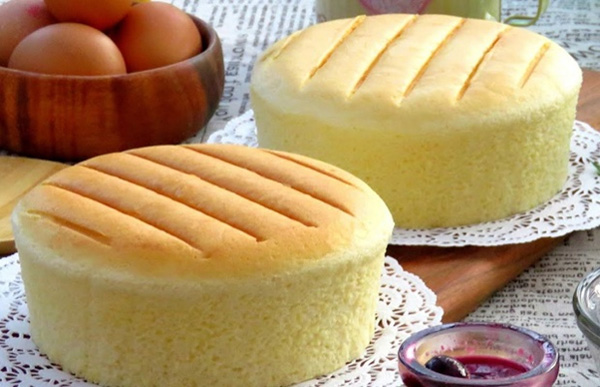 Bánh bông lan ngon ngọt