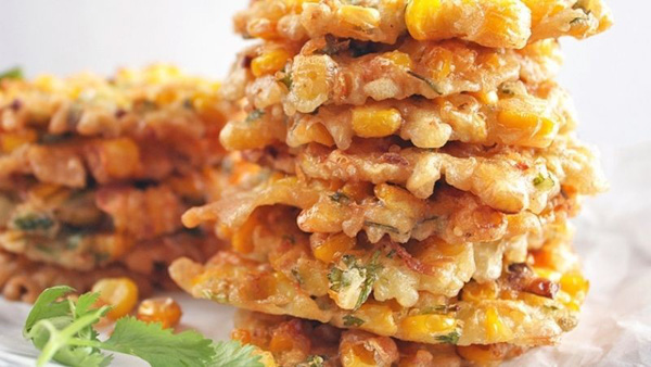 Cách làm bánh ngô thơm ngon tại nhà