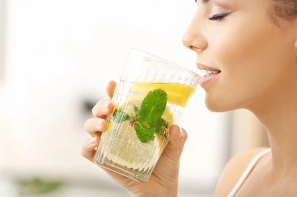 Một số lưu ý khi sử dụng nước chanh