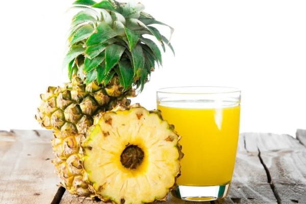 1 cốc nước ép dứa bao nhiêu calo?
