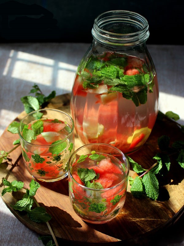 Cách làm detox dưa hấu