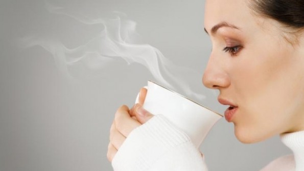 Uống nước ấm có tác dụng gì?